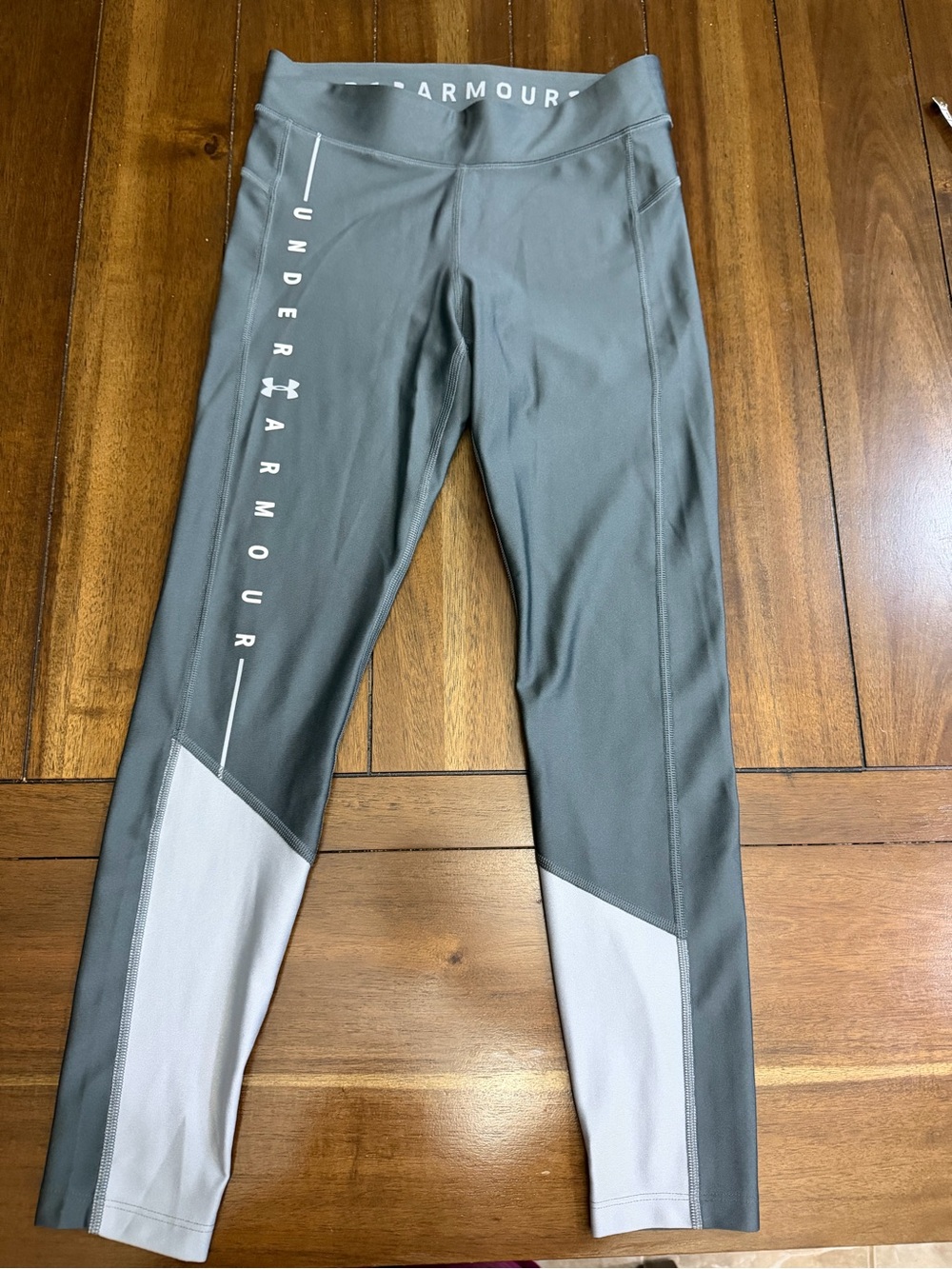 Under Armour HeatGear Womens Compression Leggings Gray White Colorblock Size S